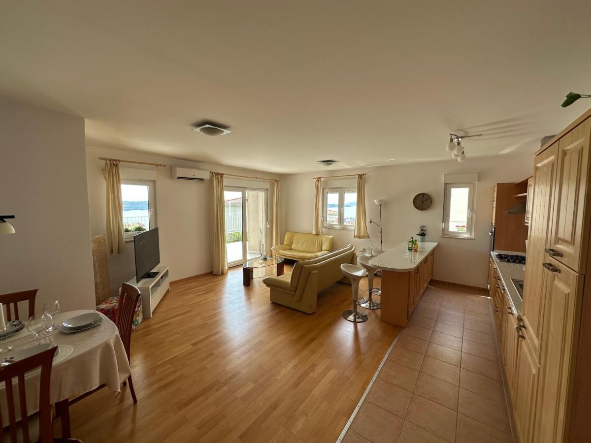 Aurora Luxury Apartment Trogir Zewnętrze zdjęcie